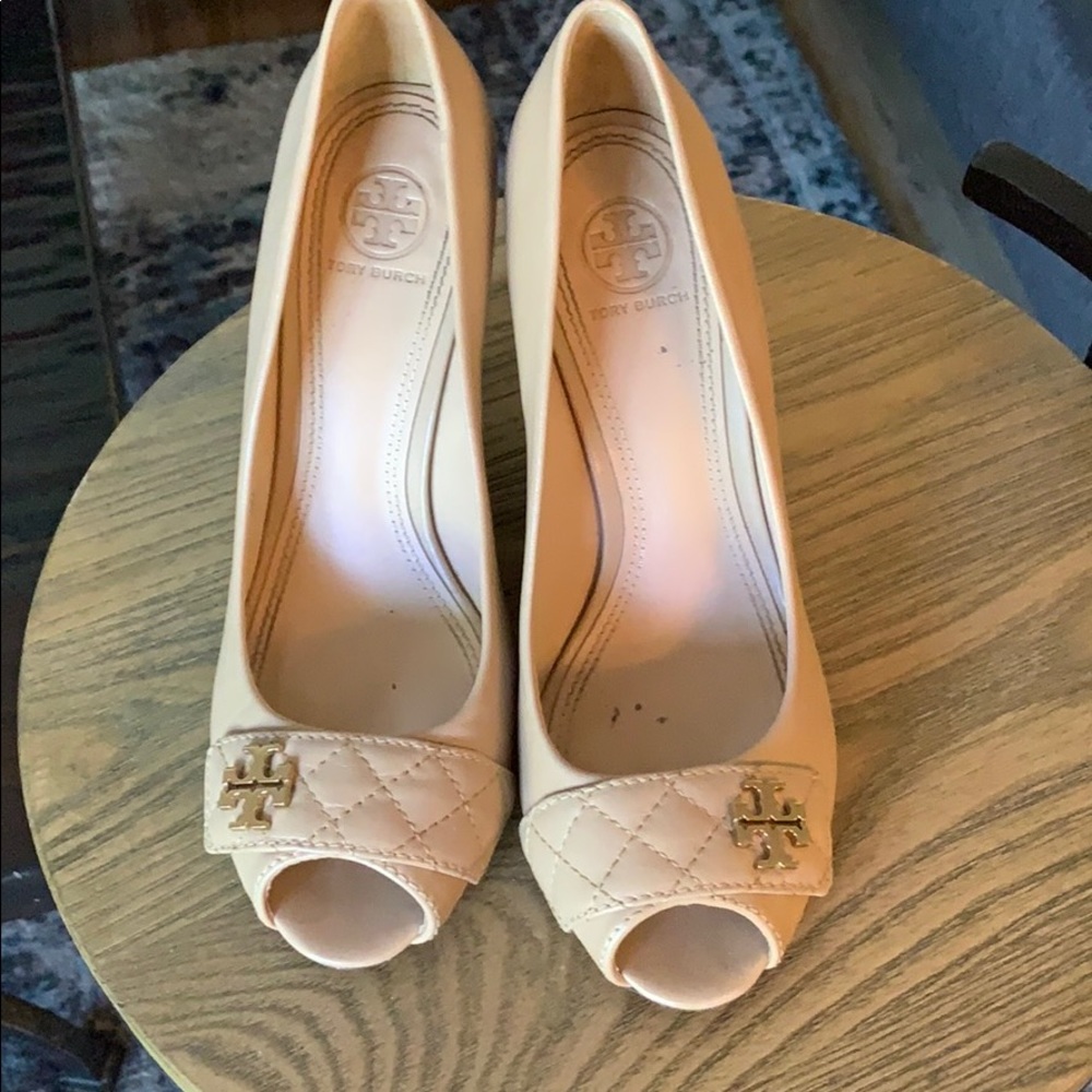 Leather Tory Burch wedges